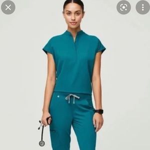 Pacific blue rafeala figs scrubs